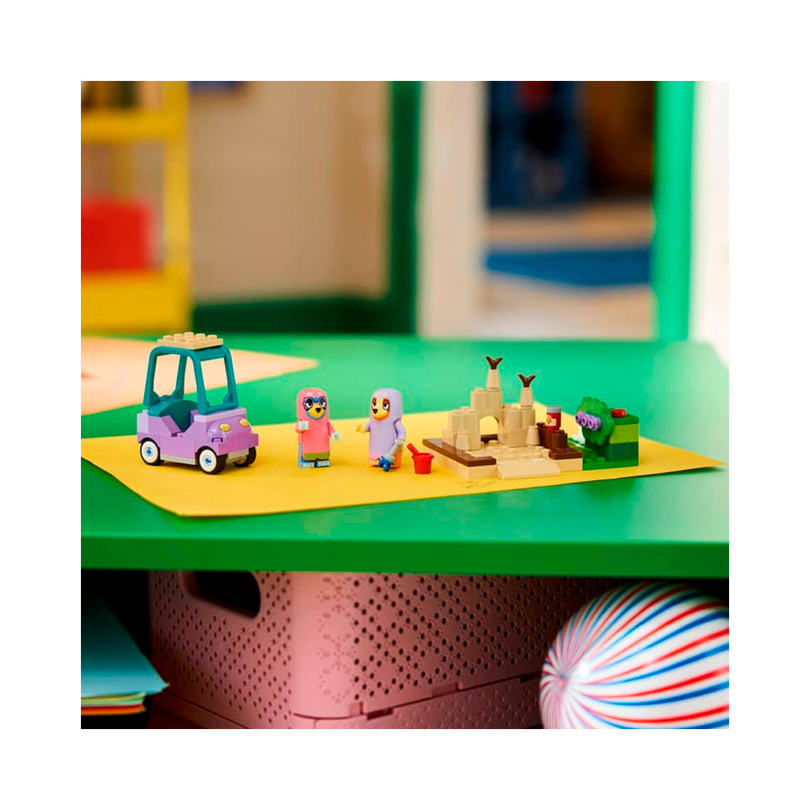 LEGO Bluey - Grannies With Bingo And Bluey (11216)