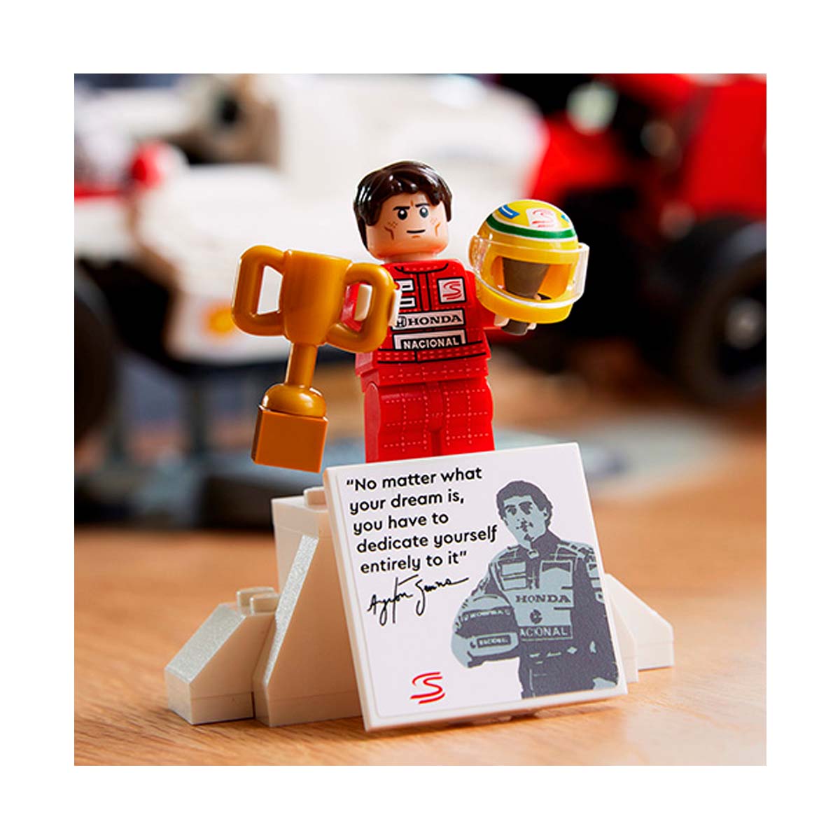 LEGO Icons - McLaren MP4/4 & Ayrton Senna (10330)