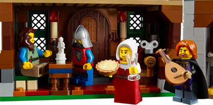 LEGO Icons - Medieval Town Square (10332)