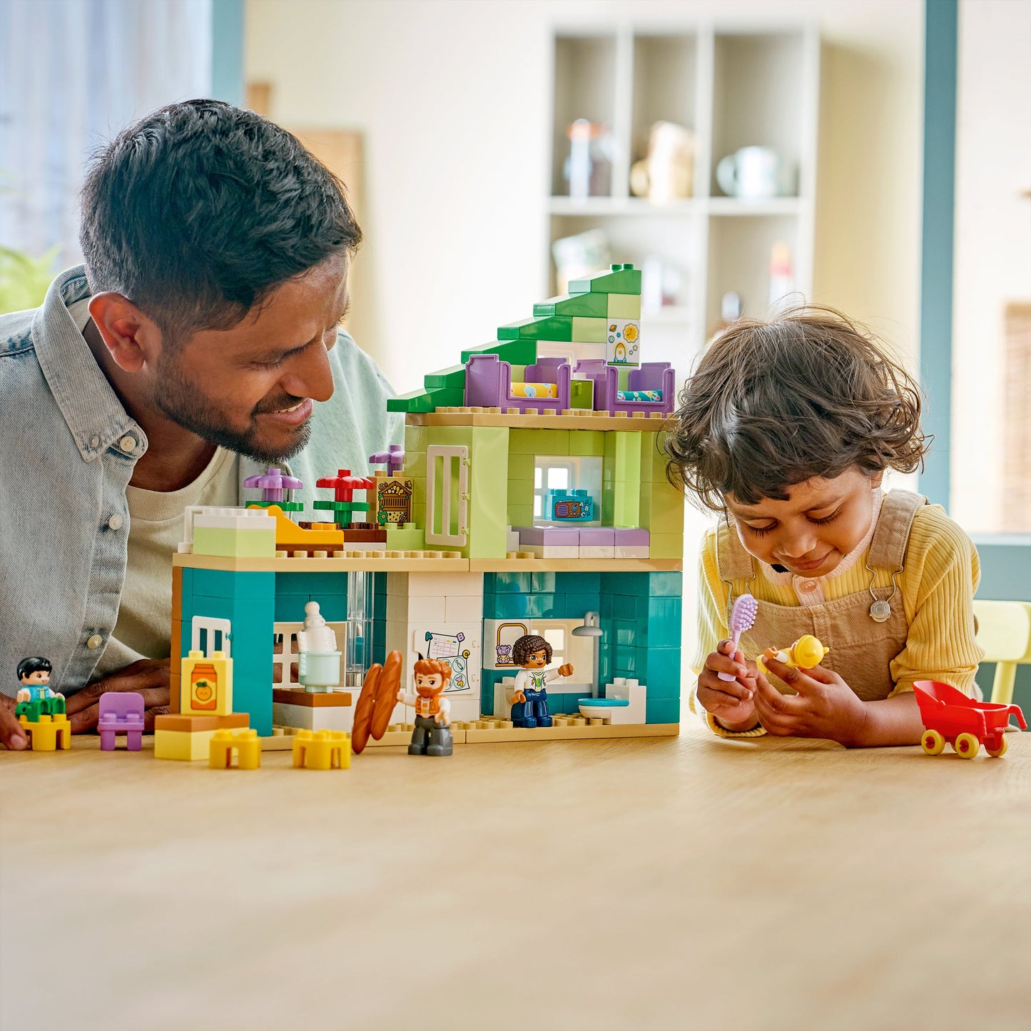 LEGO Duplo - 3 in 1 Modern Family House with Figures (10470)