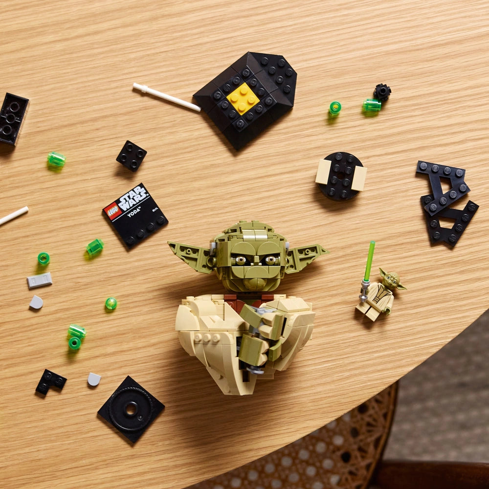 LEGO Star Wars - Yoda Bust (75438)