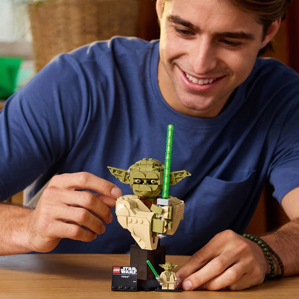 LEGO Star Wars - Yoda Bust (75438)