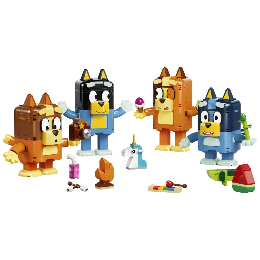 LEGO Bluey - Brick-Built Bluey Family (11217)