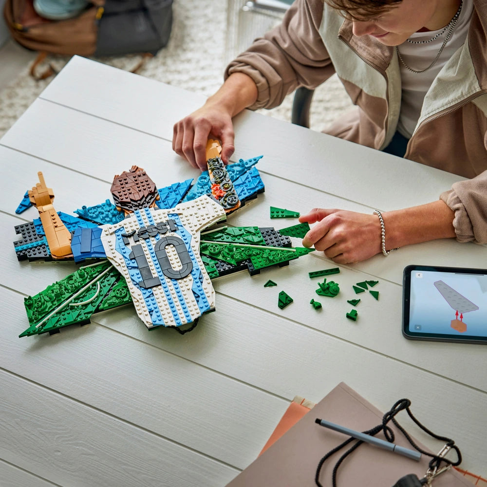 LEGO Editions - Lionel Messi - Celebration (43018)