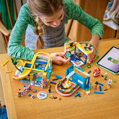 LEGO Friends - Heartlake City Friends Club House (42689)