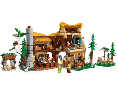 LEGO Disney - Snow White and the Seven Dwarfs' Cottage (43242)