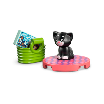 LEGO Friends - Nature Glamping Cabin (42682)