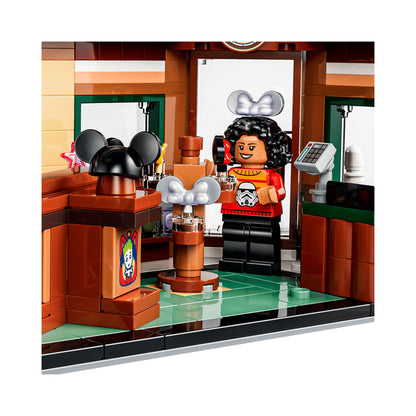 LEGO Disney - Main Street USA (43302)