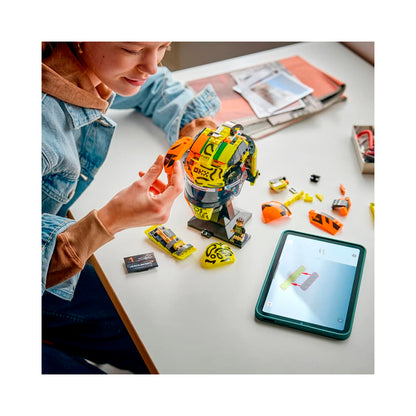 LEGO Editions - McLaren Mastercard F1 Team Lando Norris Helmet (43023)