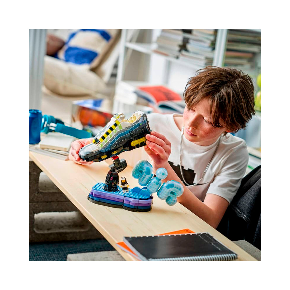 LEGO Editions - Nike Air Max 95 (43025)