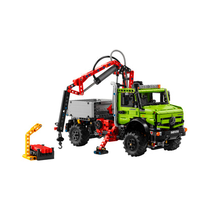 LEGO Technic - Mercedes-Benz Unimog U 5023 With Crane (42242)