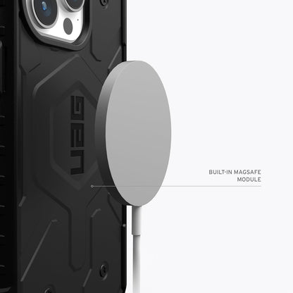 UAG - iPhone 15 Pro Pathfinder MagSafe Case - Black