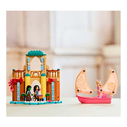 LEGO Wicked - Glinda, Elphaba & Nessarose at Shiz University (75681)