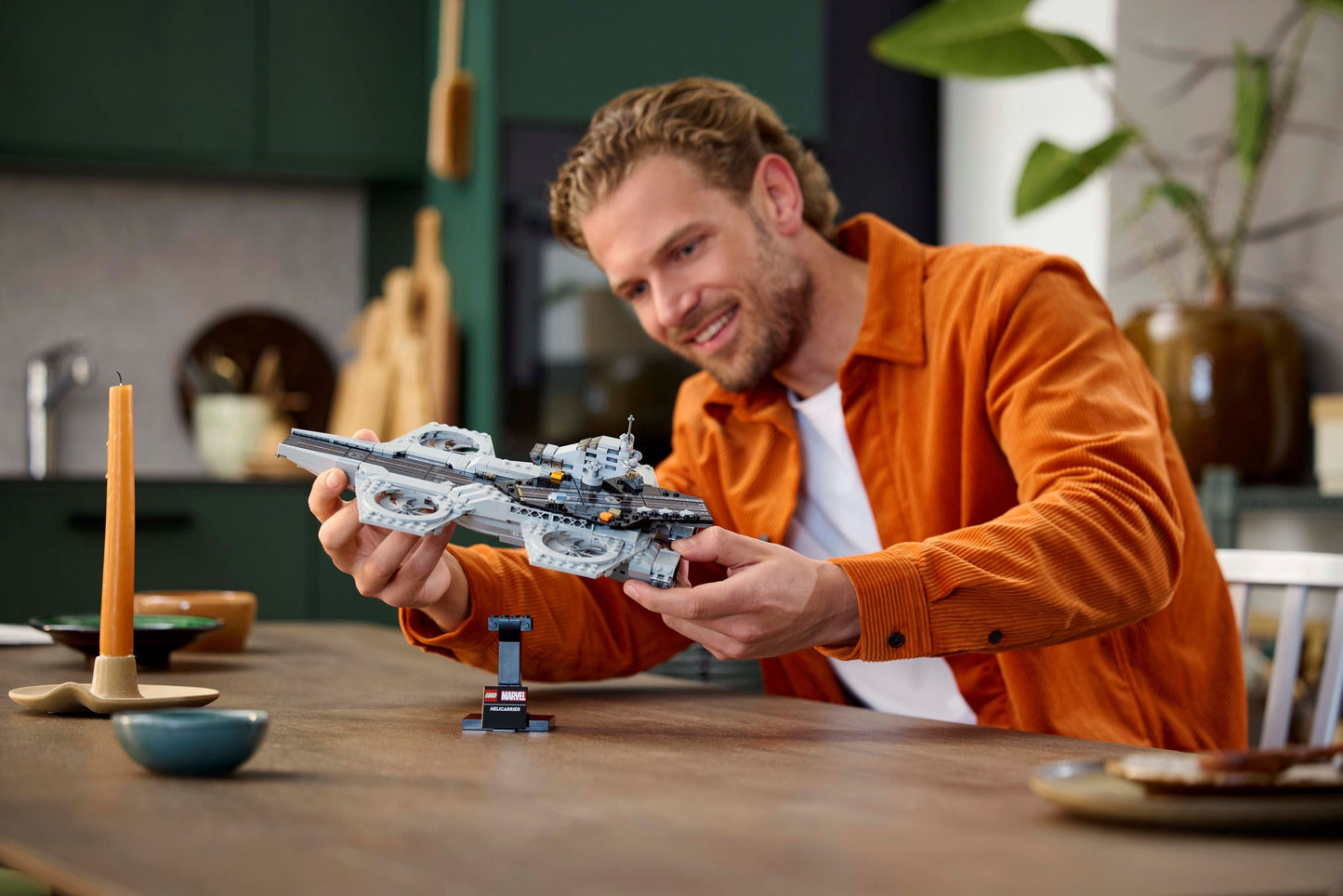 LEGO Marvel - Avengers Helicarrier (76295)