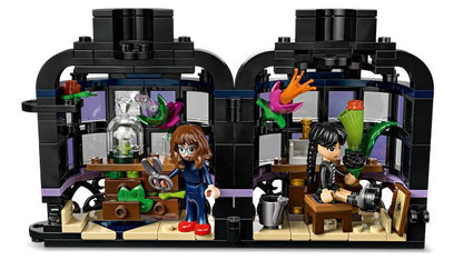 LEGO Wednesday - Black Dahlia Flower (76784)