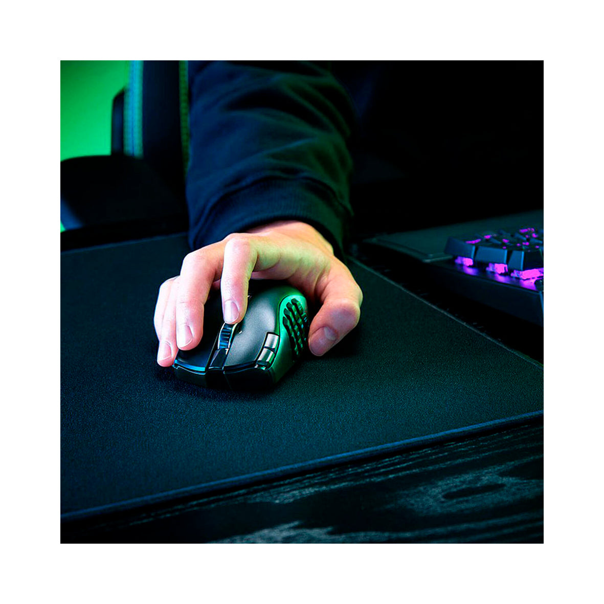 Razer - Naga V2 HyperSpeed Wireless Optical Gaming Mouse - Black