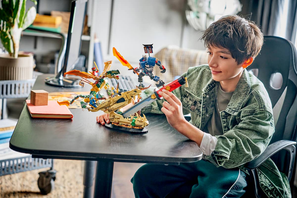 Lego Ninjago - Battle At The Dragon´s Blade (71871)