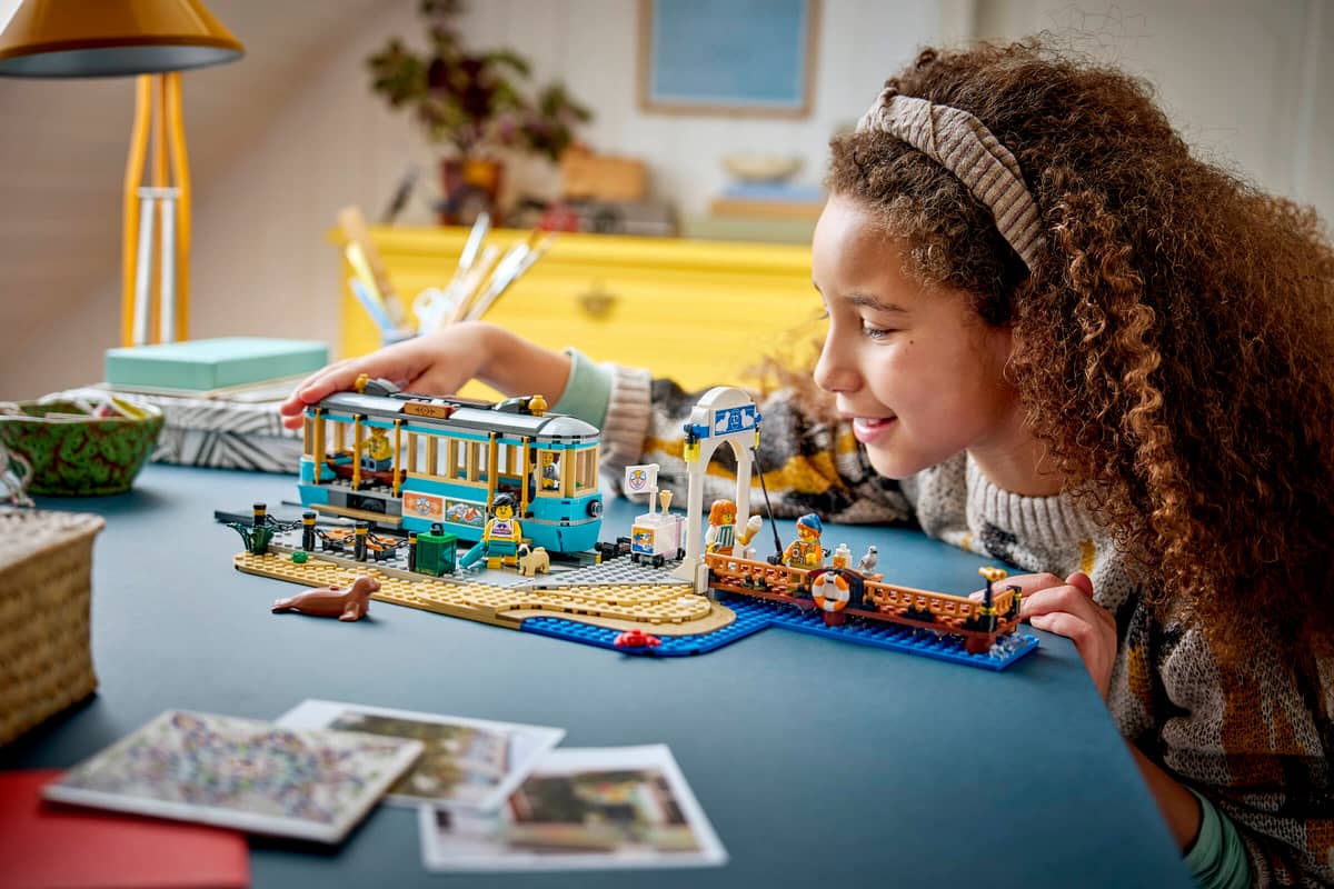 LEGO City - Classic Beach Tram (60506)