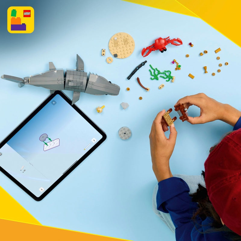 LEGO Creator - Fierce Shark With a Treasure Chest (31381)