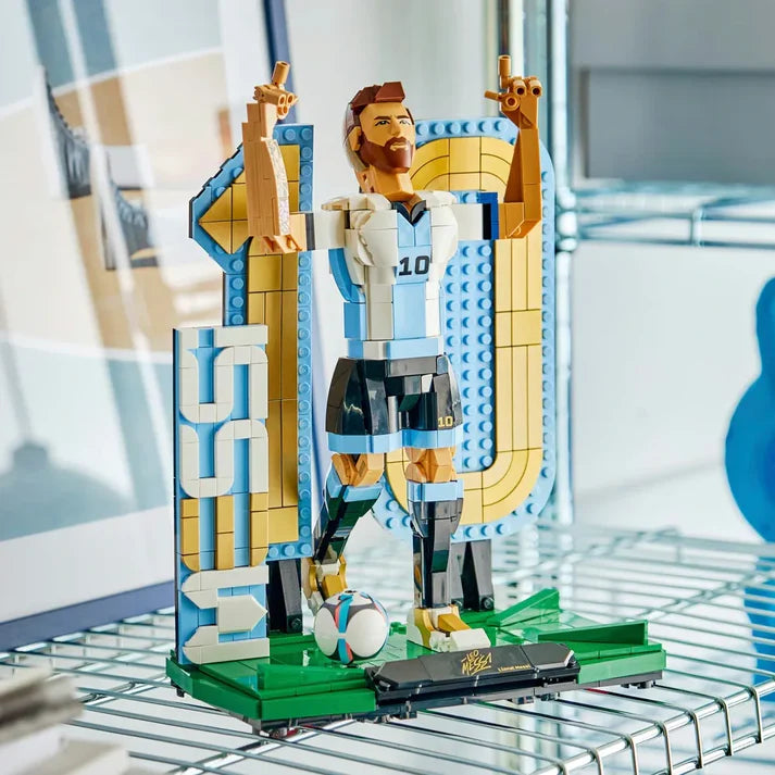 Lego Editions - Lionel Messi - Football Legend (43015)