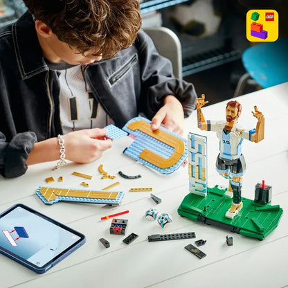 Lego Editions - Lionel Messi - Football Legend (43015)