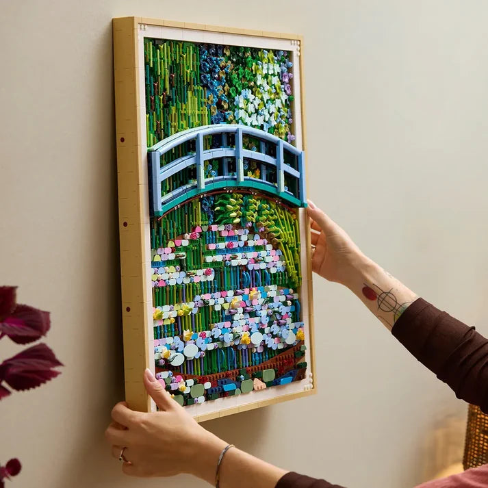 LEGO Art - Claude Monet – Bridge over a Pond of Water Lilies (31220)