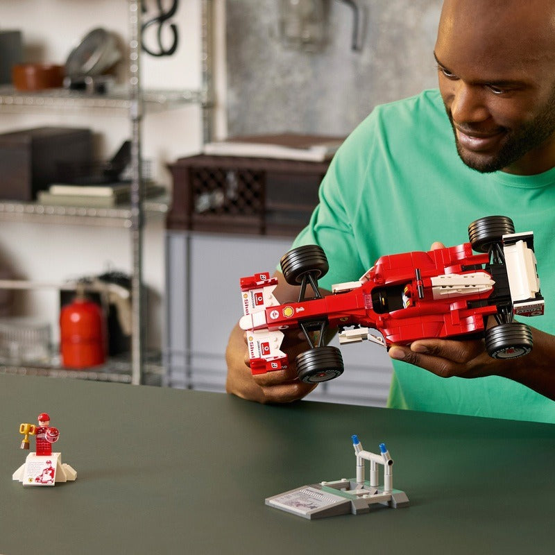 LEGO Icons - F1 Ferrari F2004 & Michael Schumacher (11375)